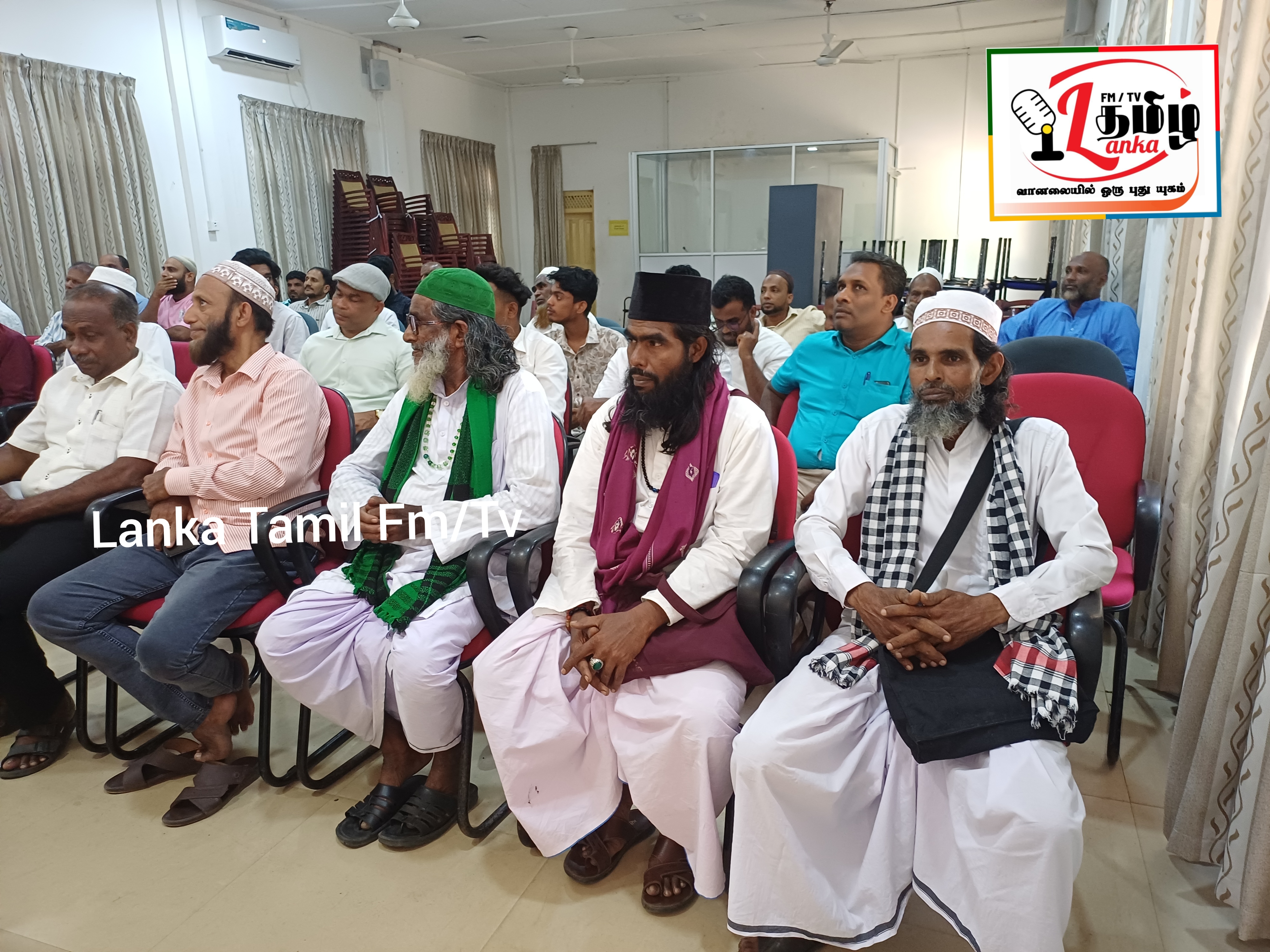 பொத்துவில் கலைஞர்களின் ஒன்று கூடல்